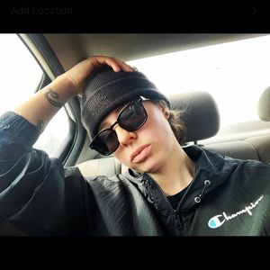 Meet your Posher, Augusta